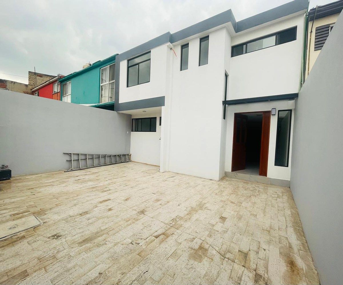 Linda casa em Tlalnepantla de Baz, Estado do México, foto 1 de 17