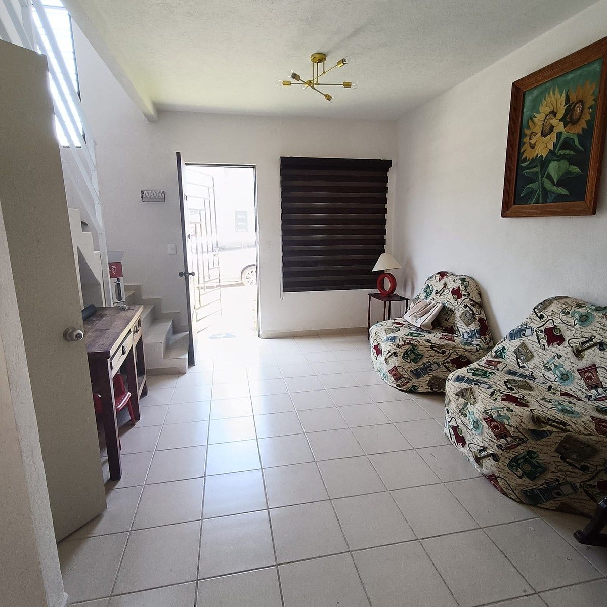 SALA, photo 10 of 13