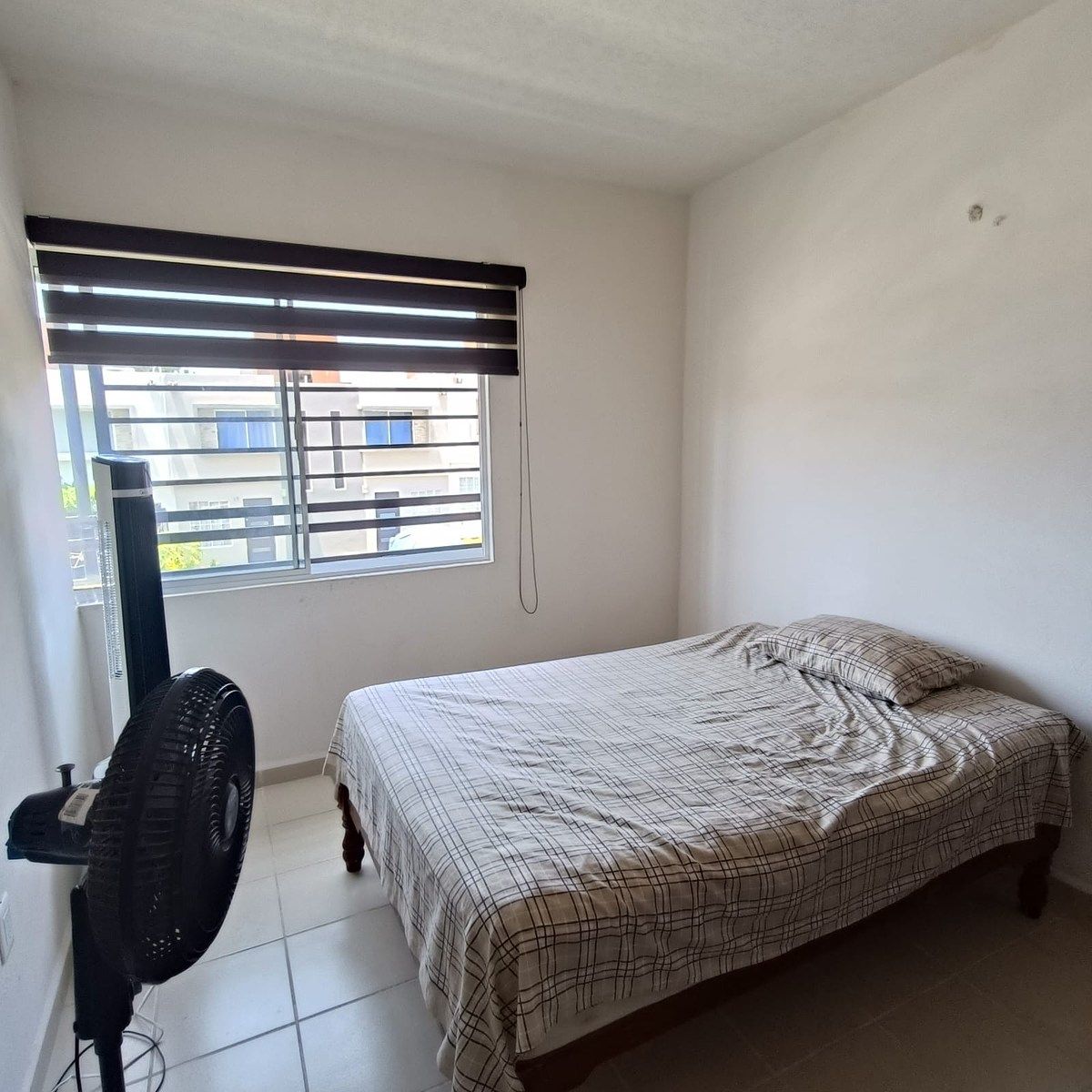 RECAMARA PRICIPAL, photo 11 of 13