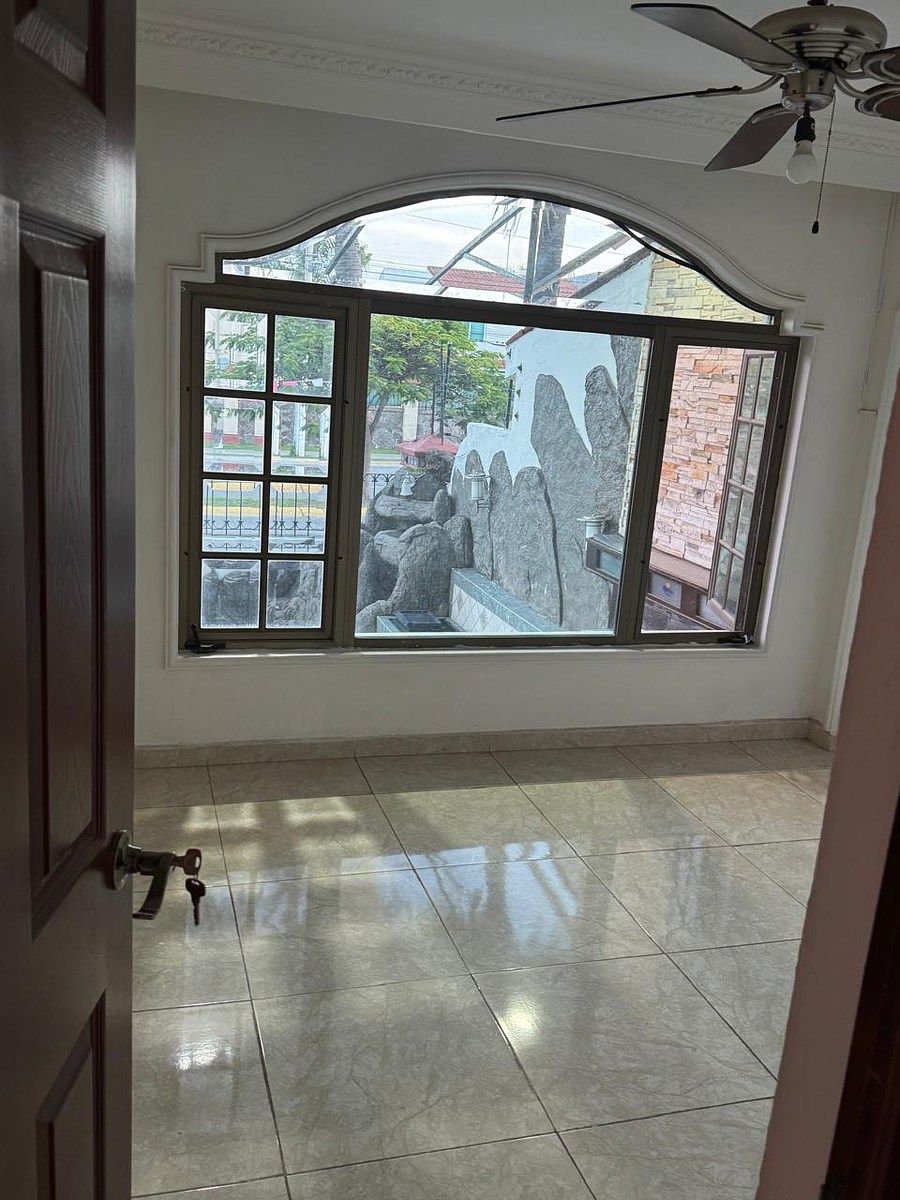 Casa em Virreyes Residencial, Zapopan, foto 5 de 36