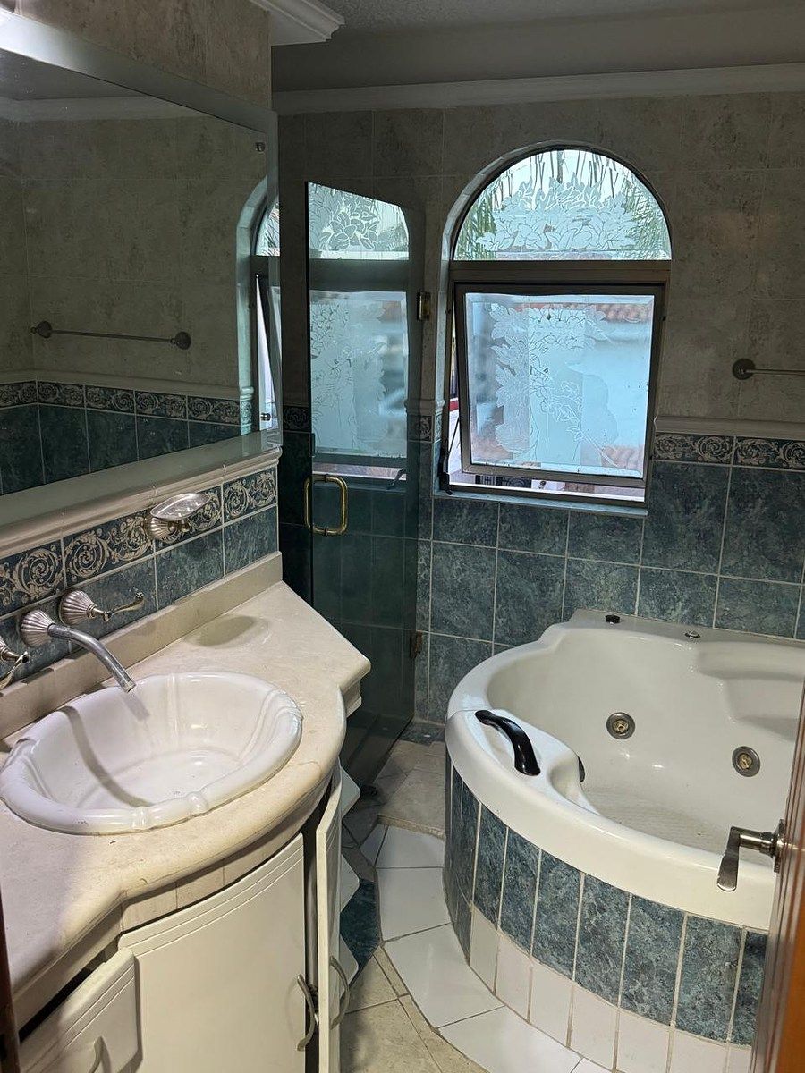 Casa em Virreyes Residencial, Zapopan, foto 15 de 36