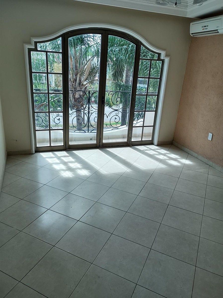 Casa em Virreyes Residencial, Zapopan, foto 27 de 36