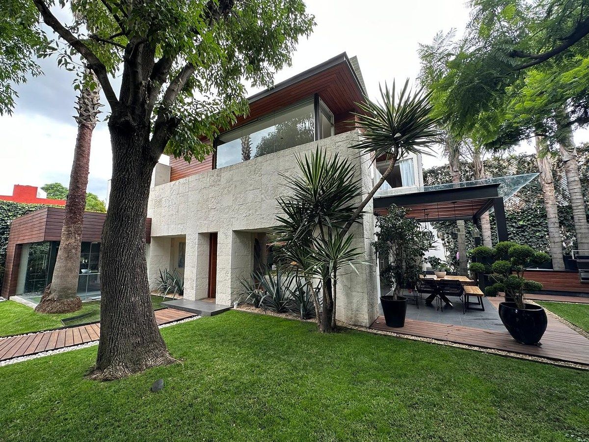 CASA EN VENTA EN CALLE CERRADA EN PEDREGAL, foto 1 de 13