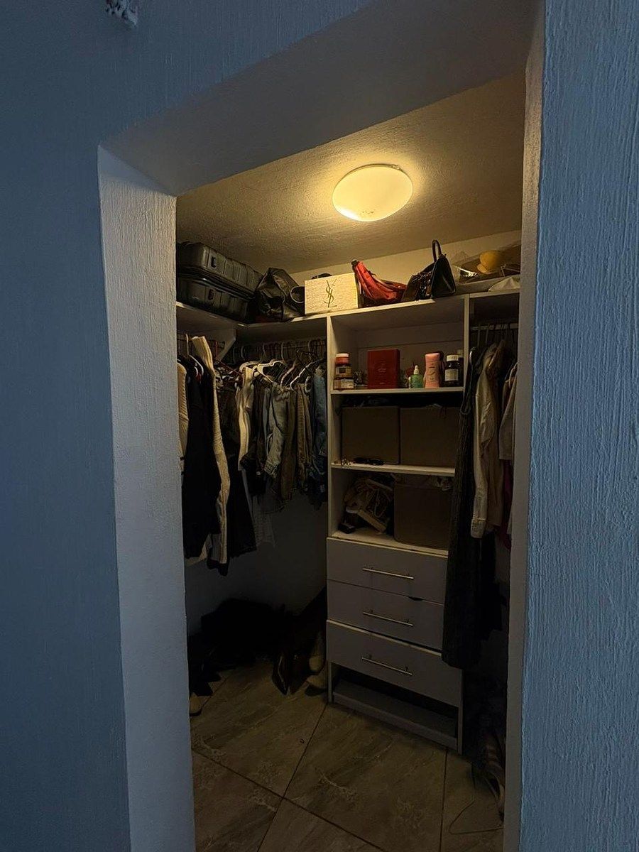 Vestidor, foto 3 de 16