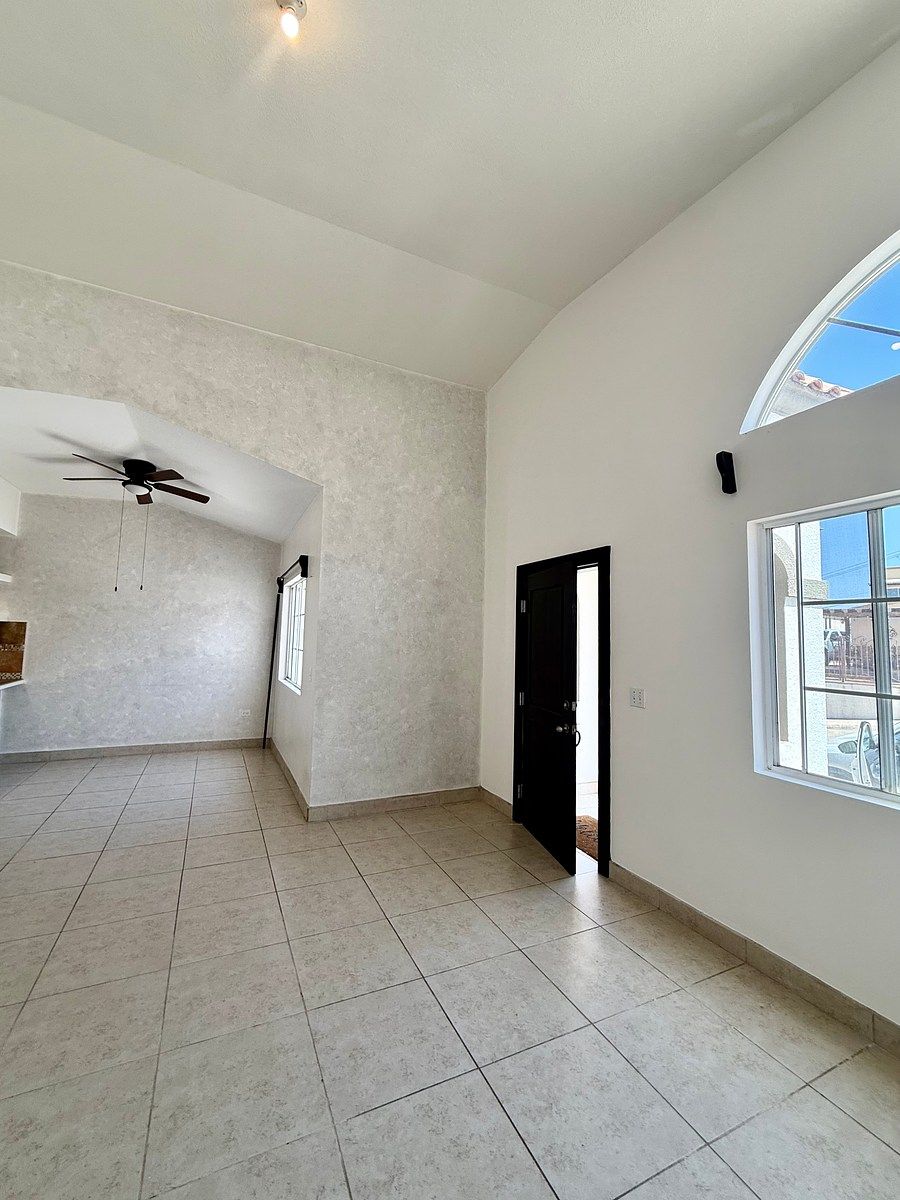 Casa en Colinas del Sauzal, Ensenada, foto 5 de 37