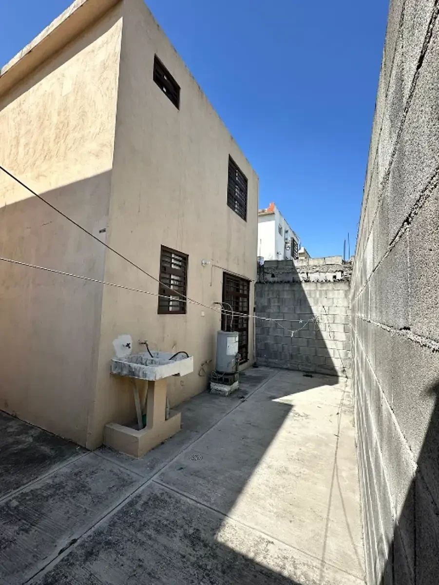 House in Cantizales, Apodaca, photo 4 of 8
