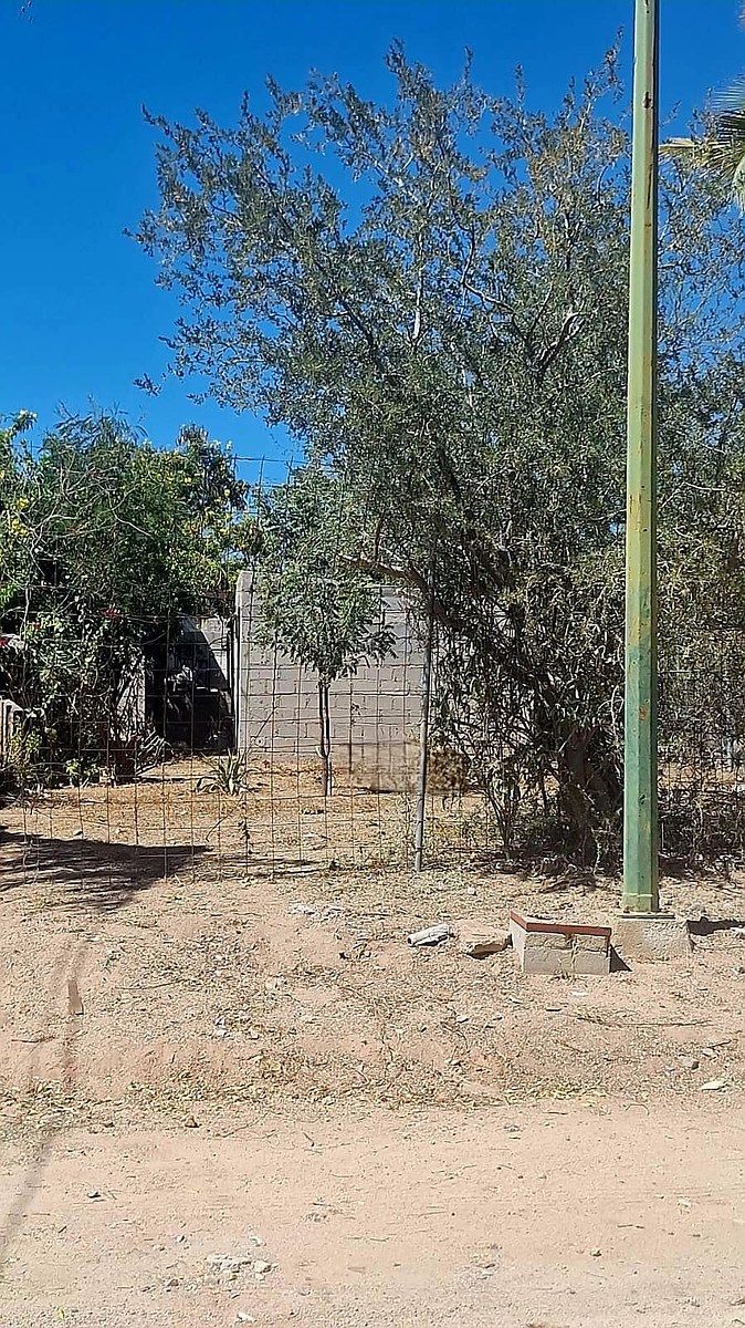 Se vende terreno con servicios, foto 1 de 20