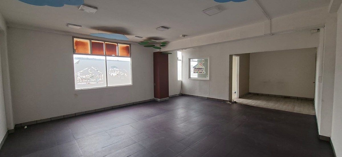SE RENTA OFICINA EN BLVD COLOSIO 60MTS PRIMER PISO, foto 1 de 21