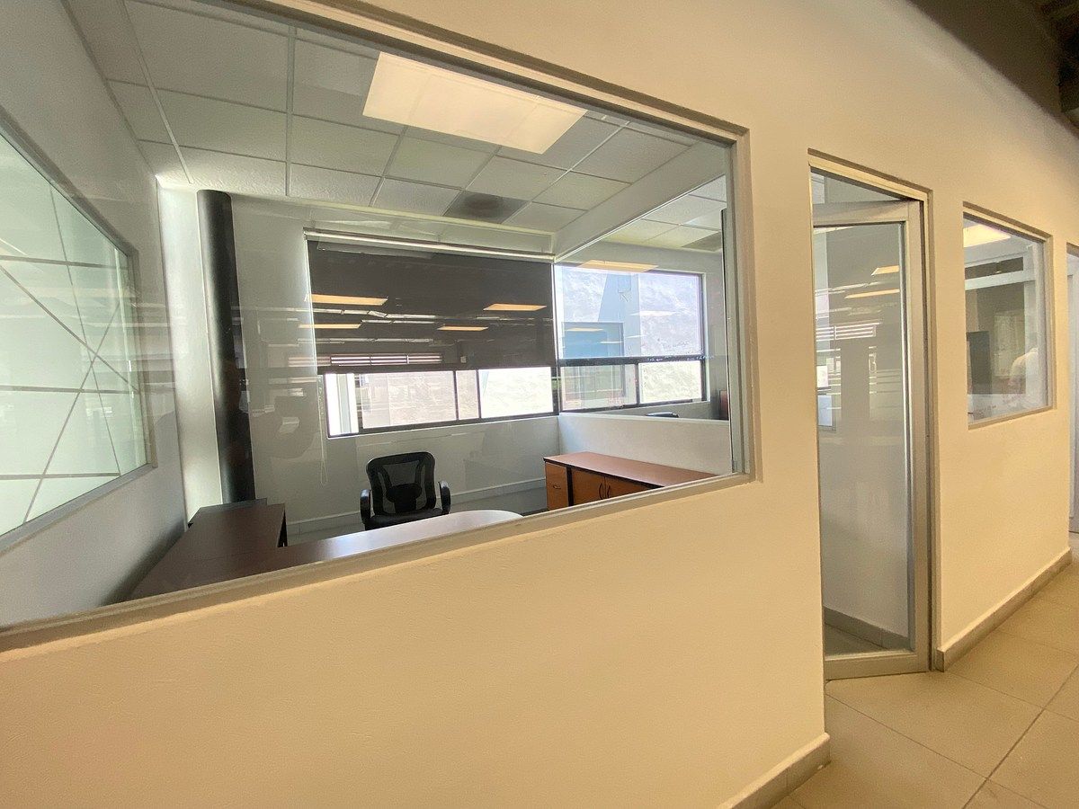 Sala Comercial em El Paseo, San Luis Potosí, foto 15 de 29
