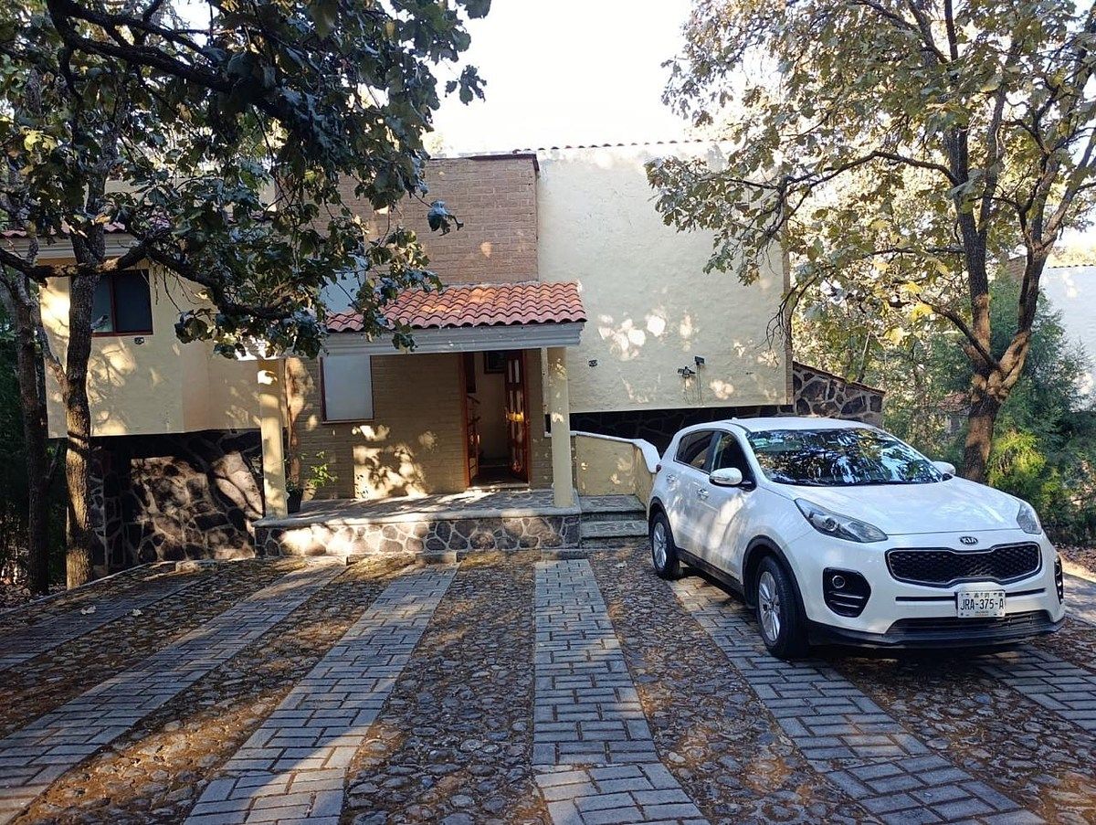 Casa de campo à venda em Los Encinos, foto 1 de 45
