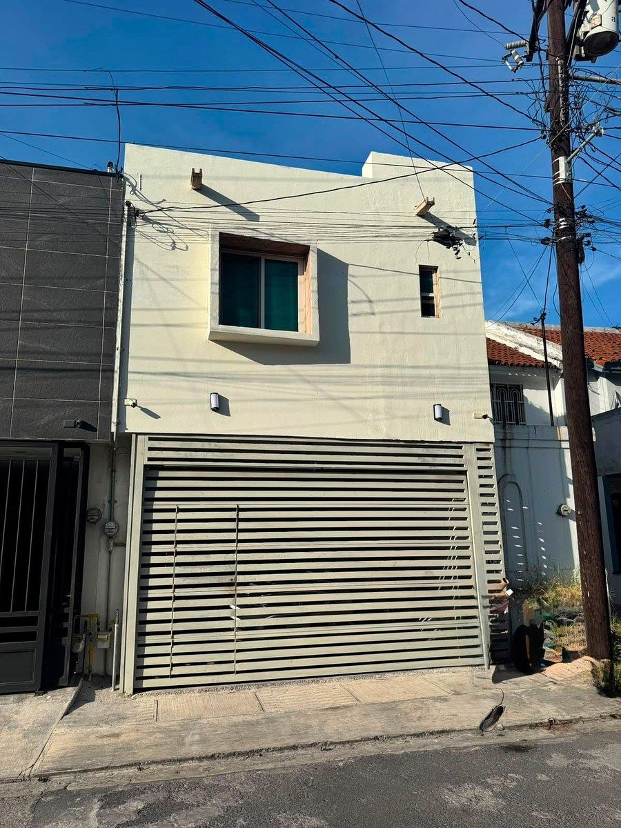 CASA PARA ALUGAR EM COLONIAL CUMBRES - ZONA LESTE MTY, foto 1 de 10