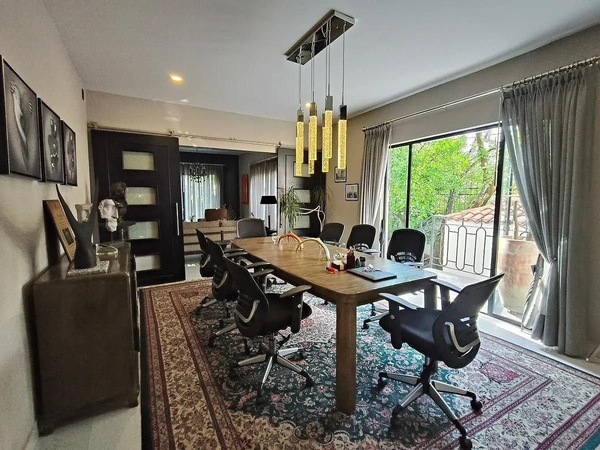 Casa com uso comercial em Lomas de Chapultepec I Sección, Miguel Hidalgo, foto 3 de 48