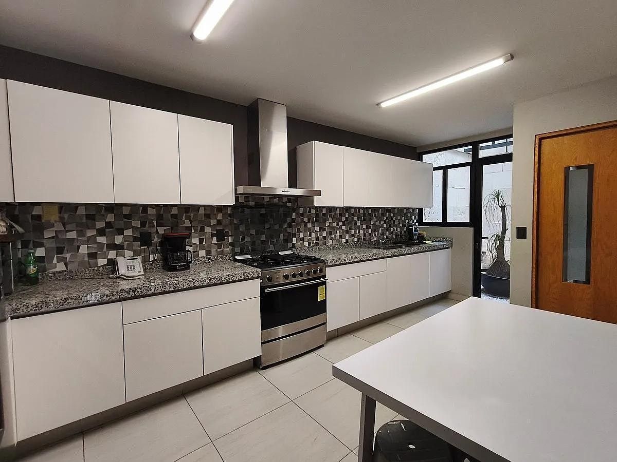 Casa com uso comercial em Lomas de Chapultepec I Sección, Miguel Hidalgo, foto 19 de 48