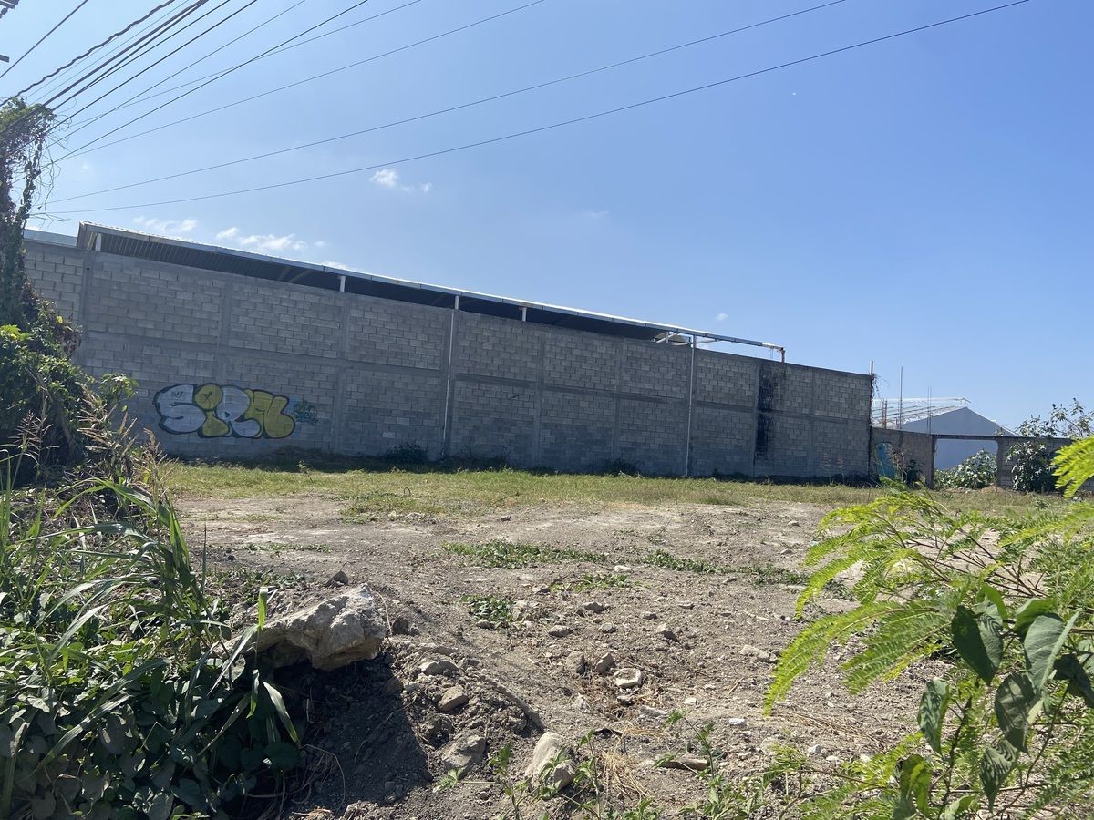 TERRENO COMERCIAL EN TERAN A ORILLA DE CARRETERA EN VENTA, foto 1 de 12