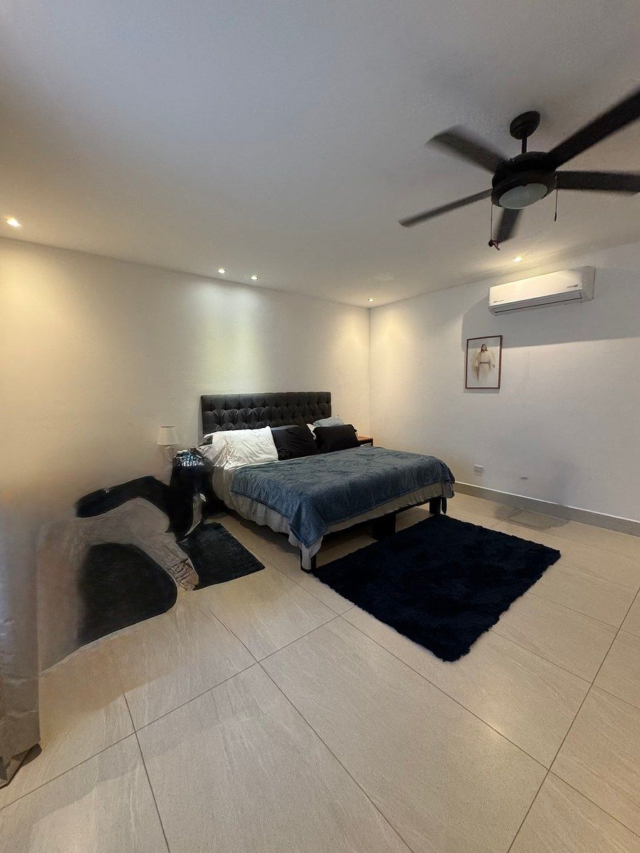 House in Las Montañas, Santa Catarina, photo 8 of 11