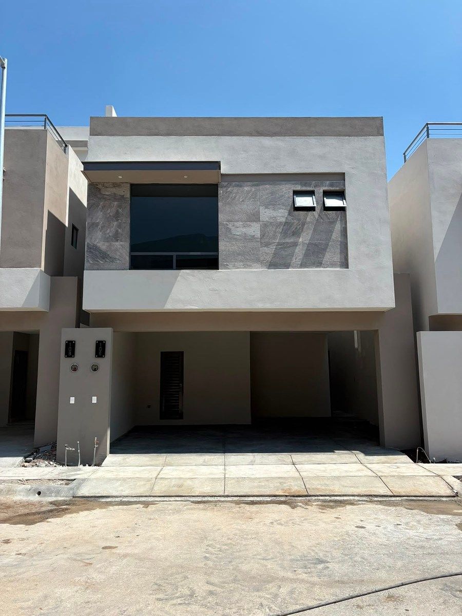 House for Rent Lumina 3, photo 1 of 4