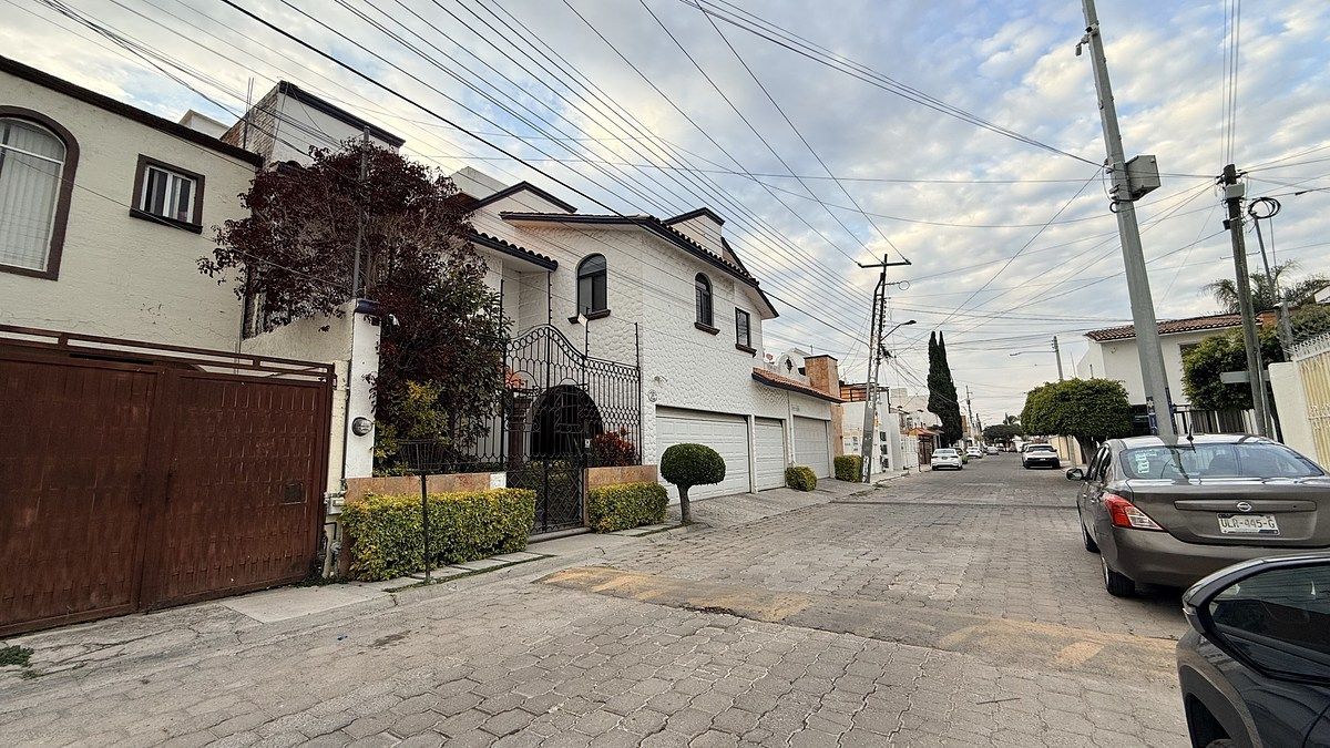 Casa em La Joya, Querétaro, foto 2 de 25