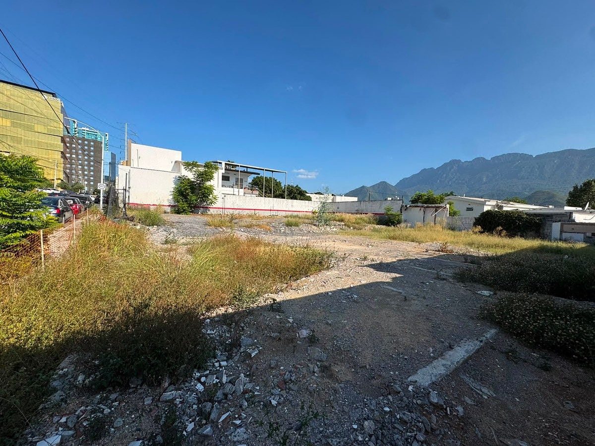 Terreno en Del Valle Sect Oriente, San Pedro Garza García, foto 5 de 20