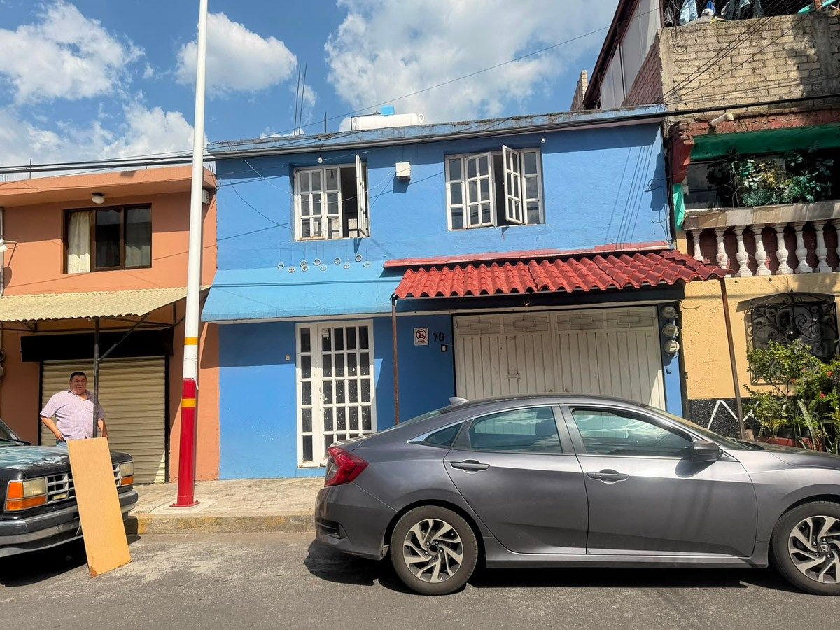Casa en Venta Tlahuac Cerca del Bosque de Tlahuac y la Universidad Marista