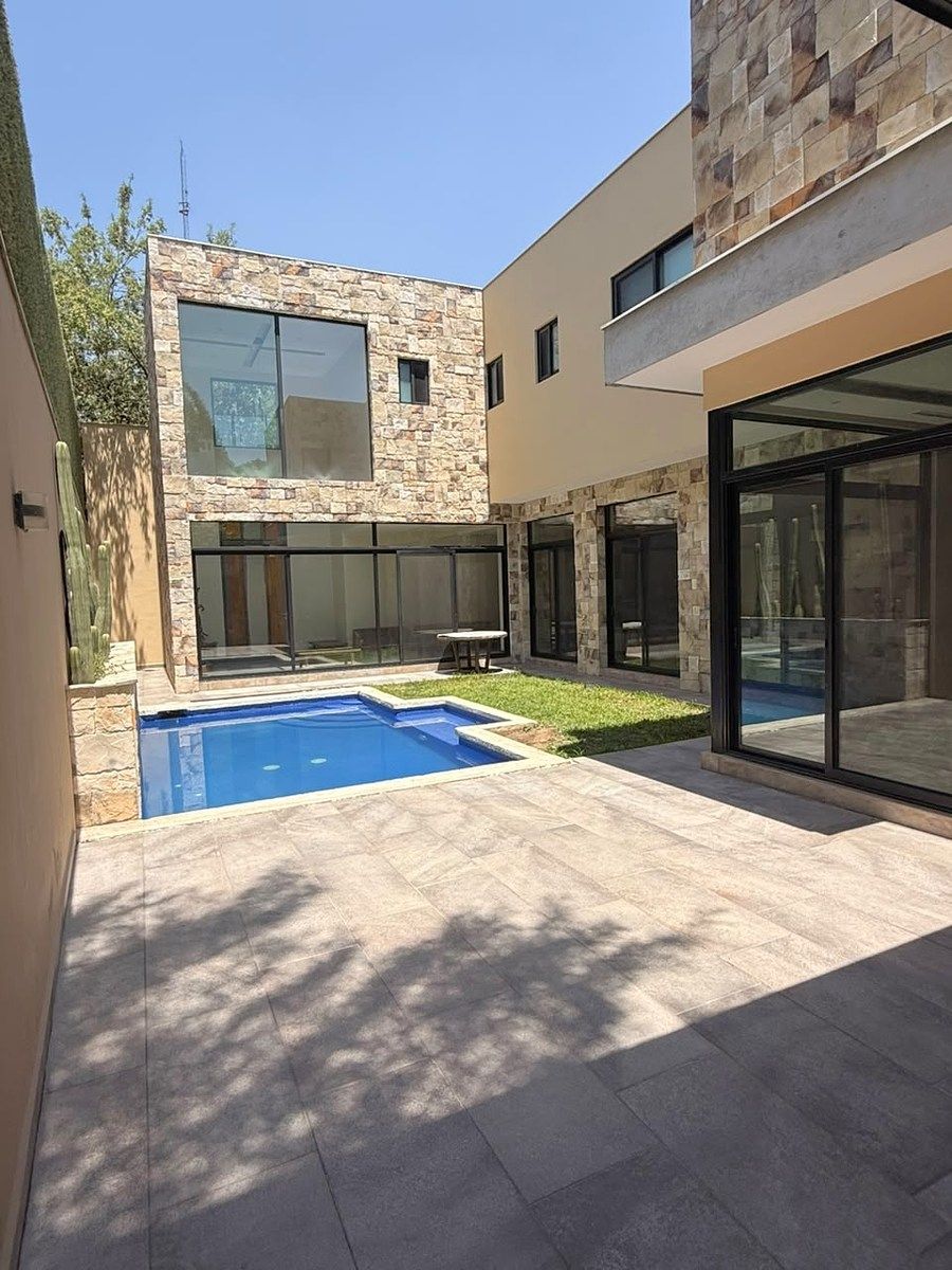Casa en Del Valle, San Pedro Garza García, foto 2 de 21