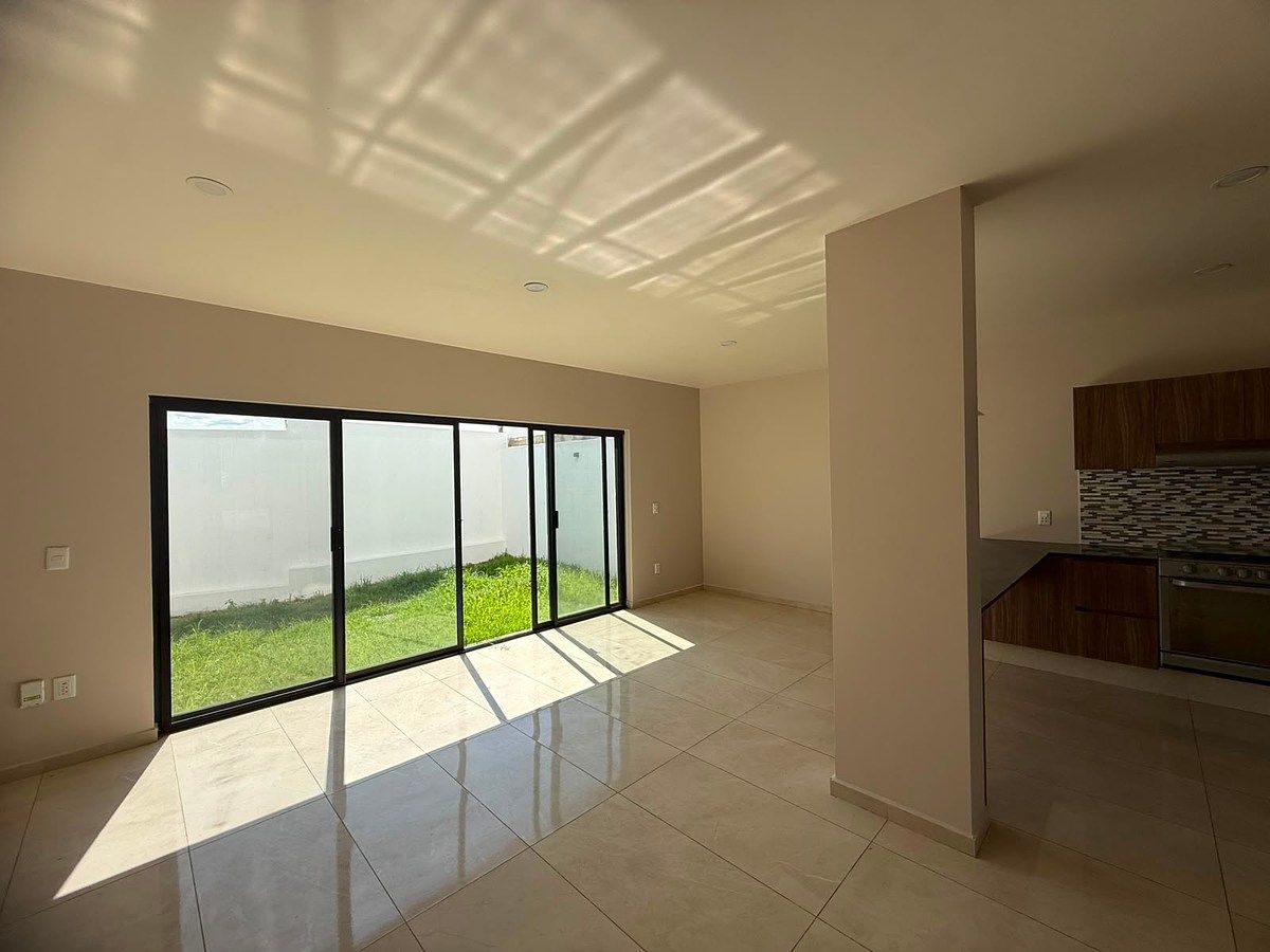 Casa em Valle Imperial, Zapopan, foto 5 de 36