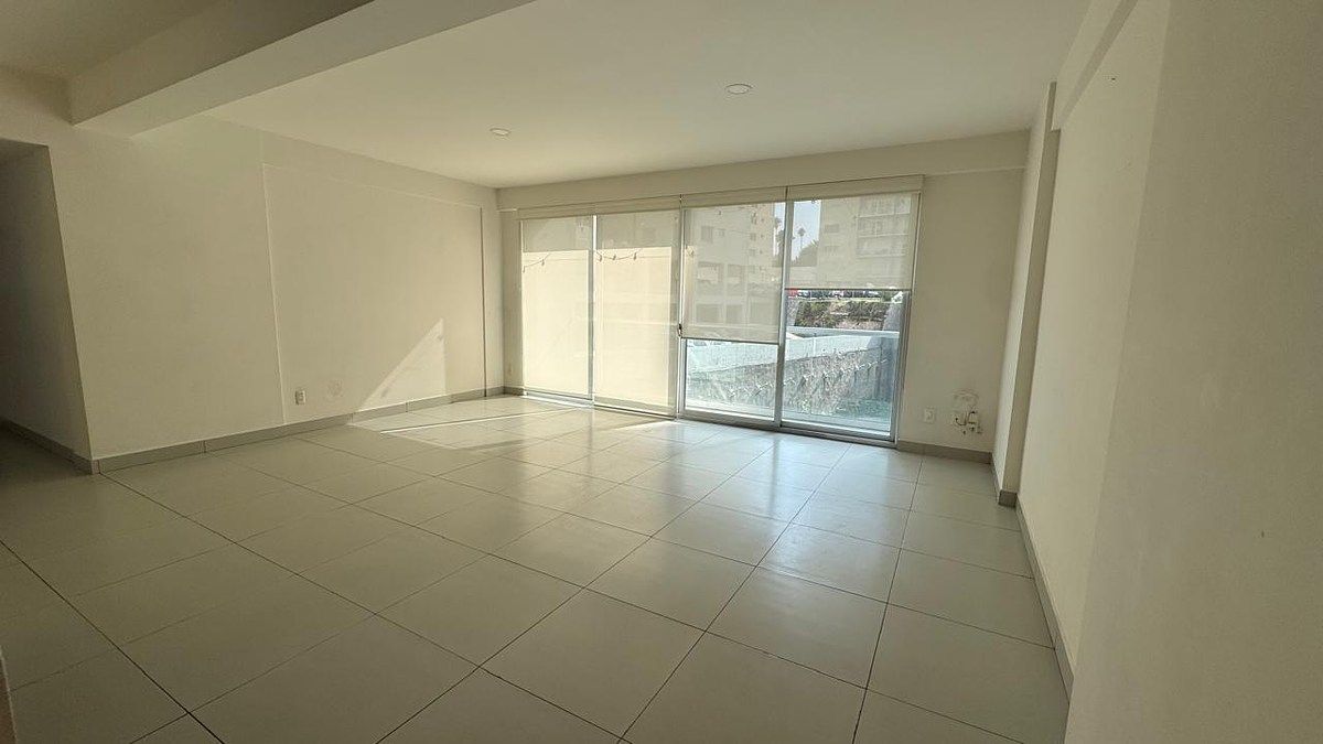 SALA COMEDOR CON BALCON, foto 8 de 10