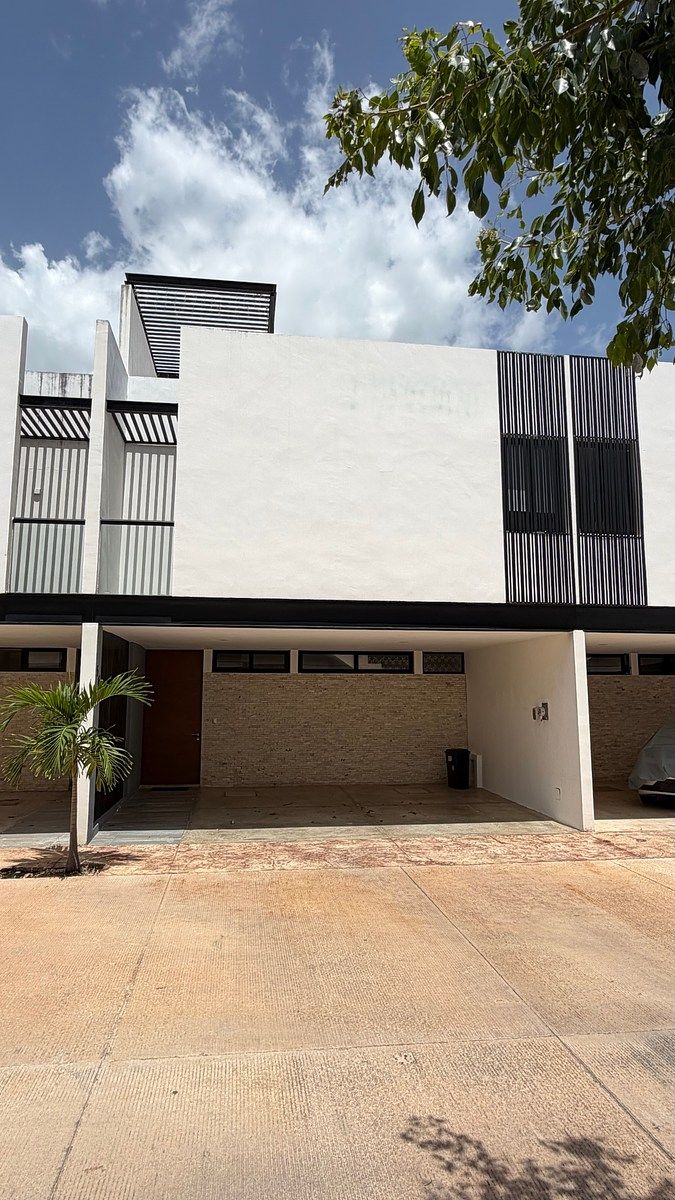 Aluguel de casa na Privada Ya’ax-Beh em Conkal com 3 quartos e amenidades, foto 1 de 16