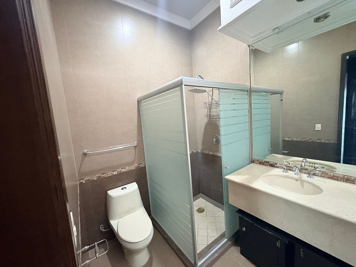 Casa em Virreyes Residencial, Zapopan, foto 21 de 35
