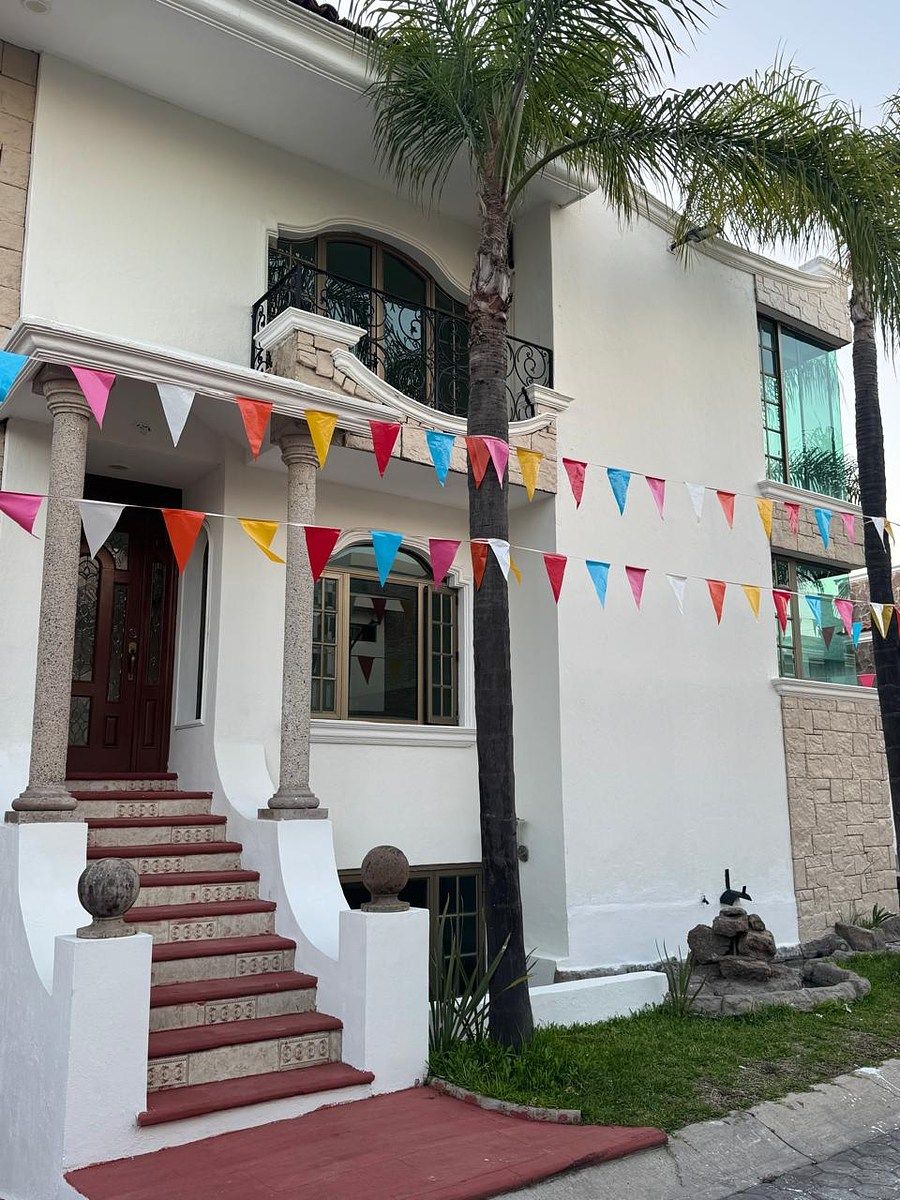 Casa em condomínio fechado em Virreyes Residencial, Zapopan, foto 2 de 41