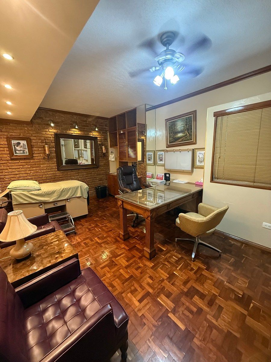 Office for RENT, photo 1 of 2