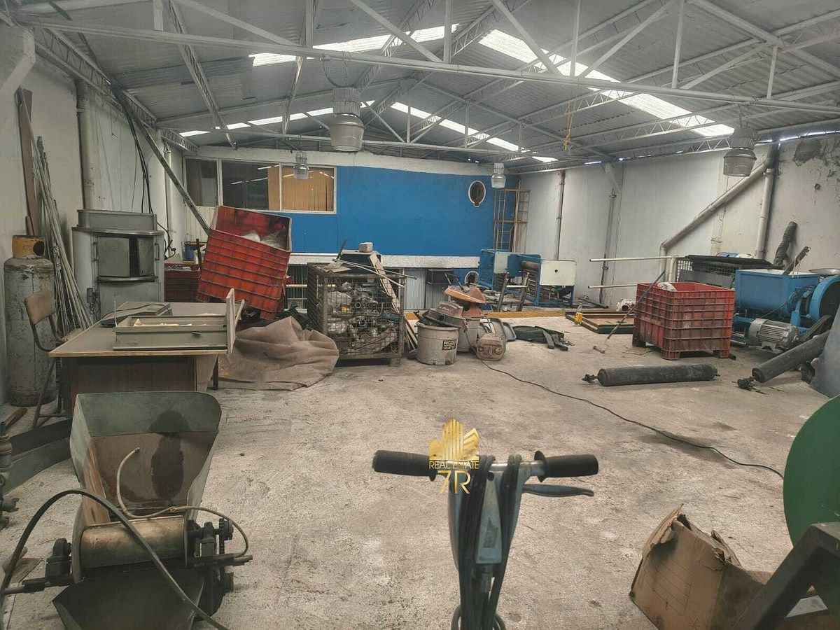 Tapanco de almacenamiento, foto 6 de 22