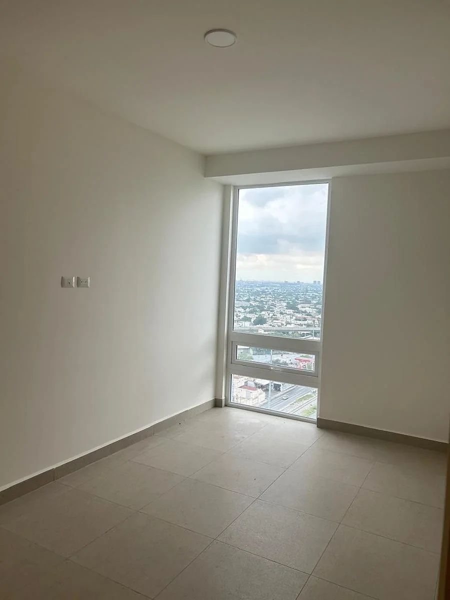 Apartment in Chepevera, Monterrey, photo 2 of 17