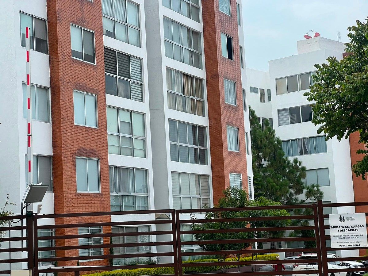 Apartment in Cañadas de San Lorenzo, Zapopan, photo 2 of 32