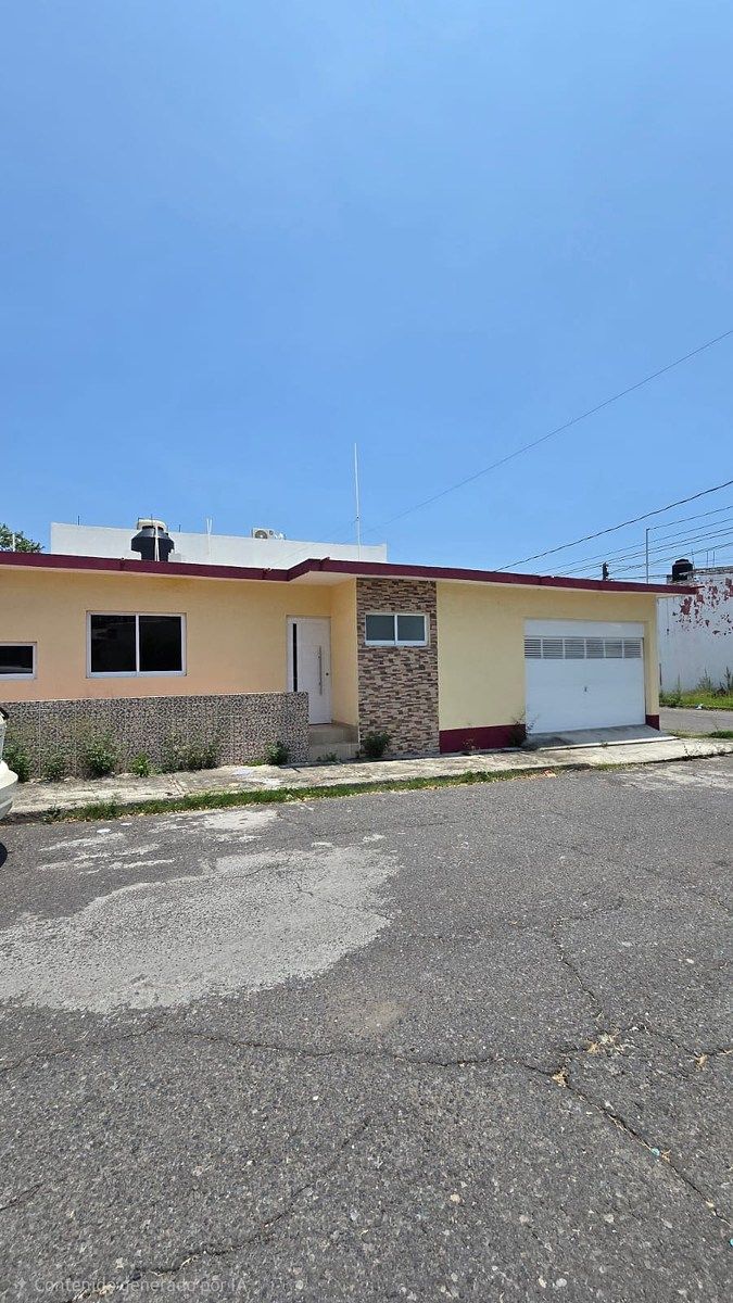 Casa en Astilleros de Veracruz, Veracruz, foto 2 de 13