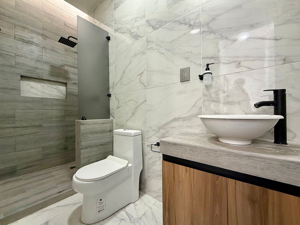 Baño completo recámara principal, foto 17 de 39