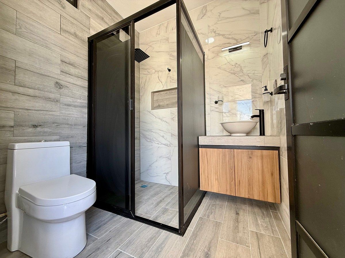 Baño completo segundo nivel, foto 32 de 39