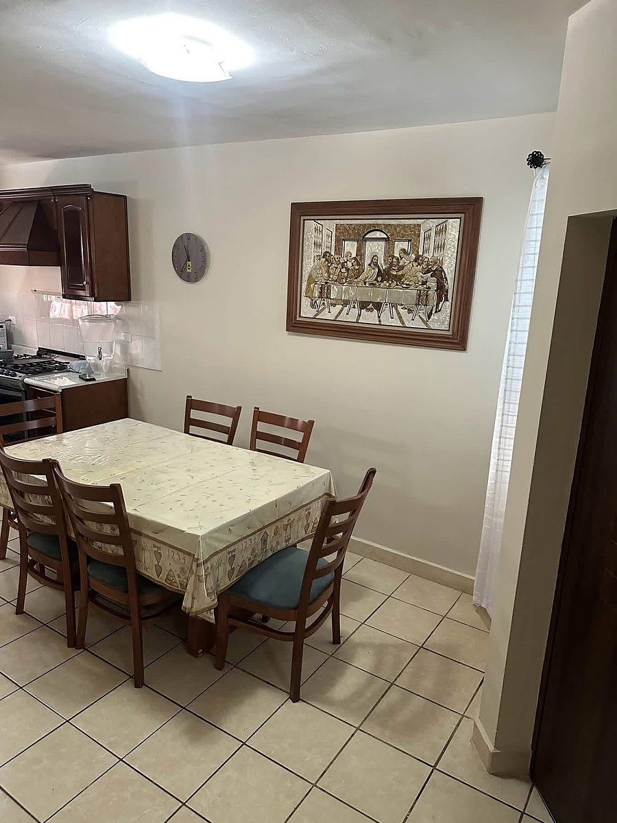 Comedor, photo 6 of 6