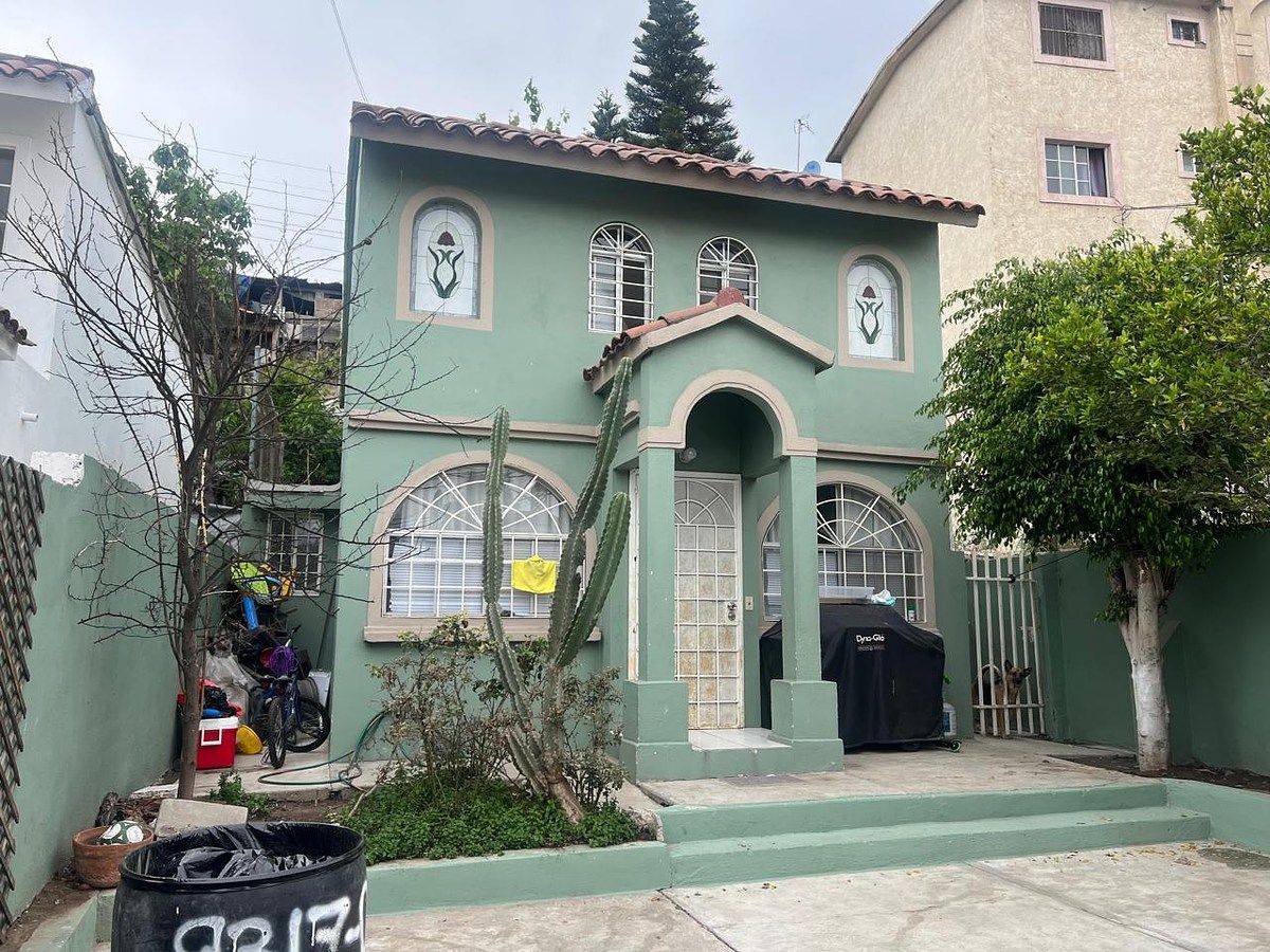 CASA À VENDA Jardines de la Mesa, Tijuana B.C. $2.535.000,00 pesos, foto 1 de 13