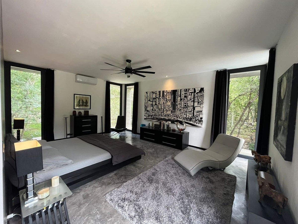 House in Yucatán Country Club, Mérida, photo 23 of 24