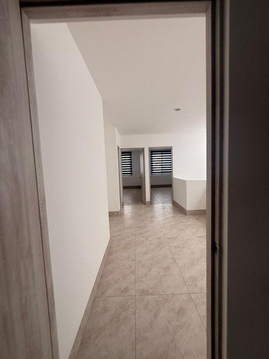Casa en Lombardía Residencial, León, foto 12 de 15