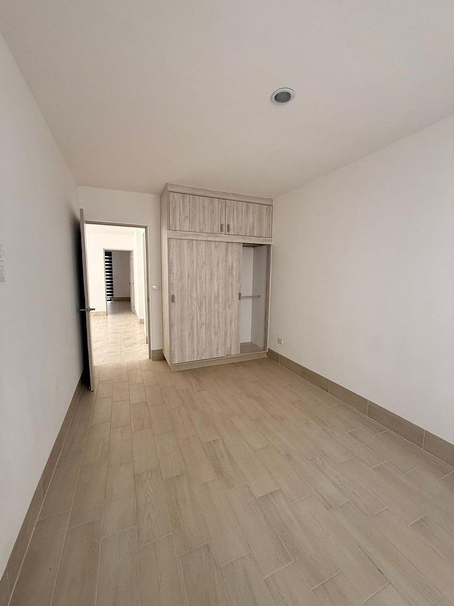 Casa en Lombardía Residencial, León, foto 14 de 15