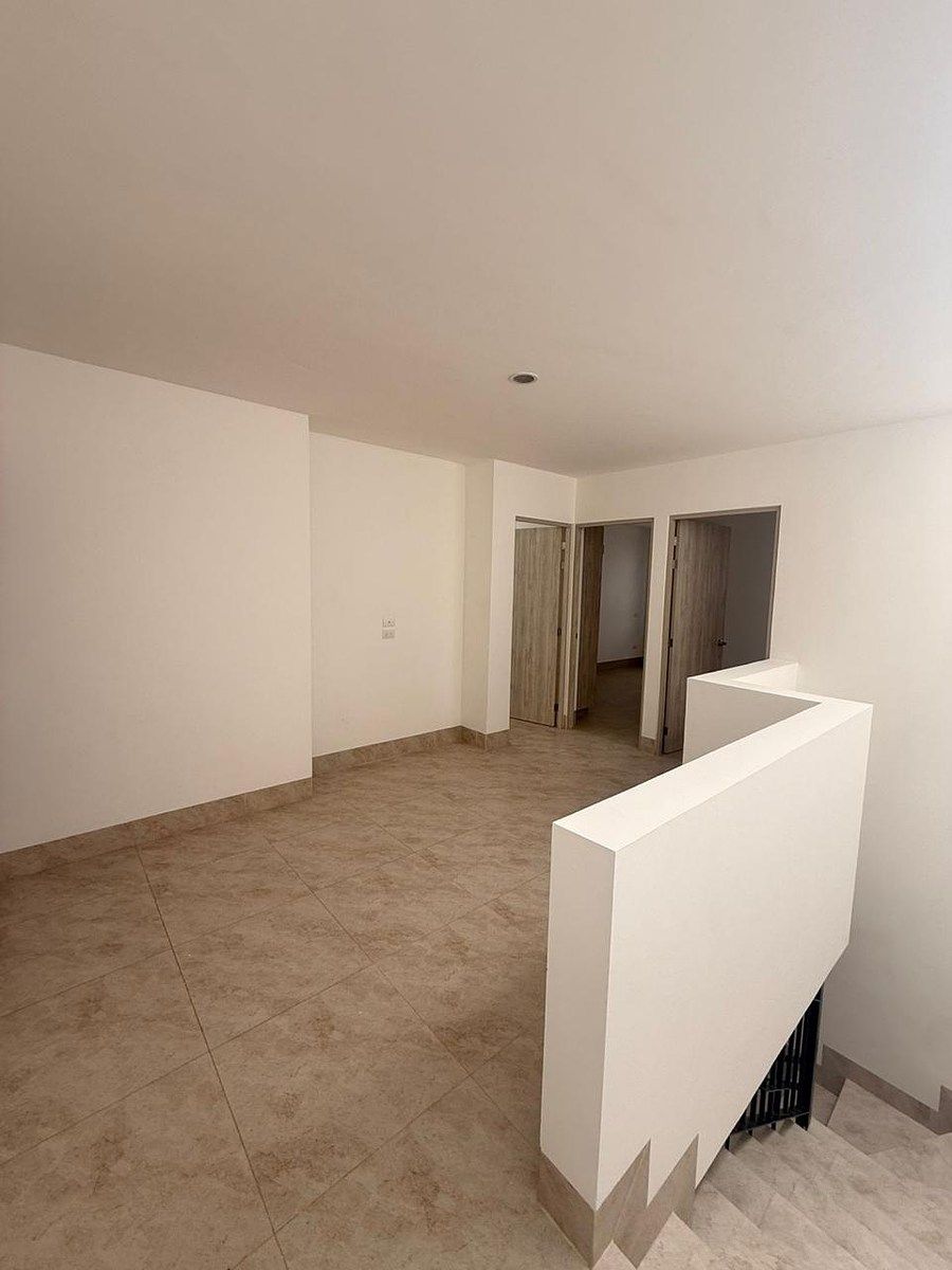 Casa en Lombardía Residencial, León, foto 8 de 15