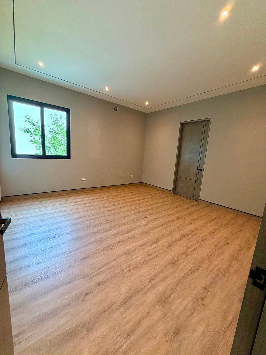 Casa em El Yerbaniz, Santiago, foto 3 de 16