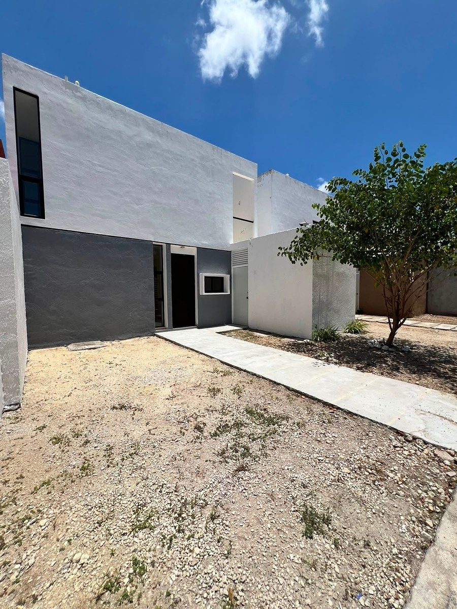 CASA EN VENTA EN REAL MONTEJO EN MERIDA YUCATAN - foto 1