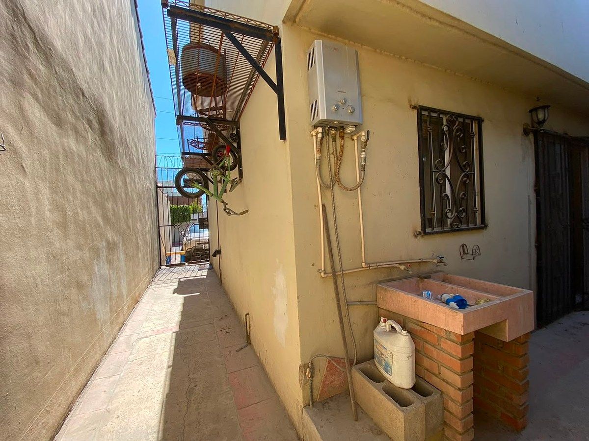 Casa en Jardín Dorado, Tijuana, foto 7 de 19