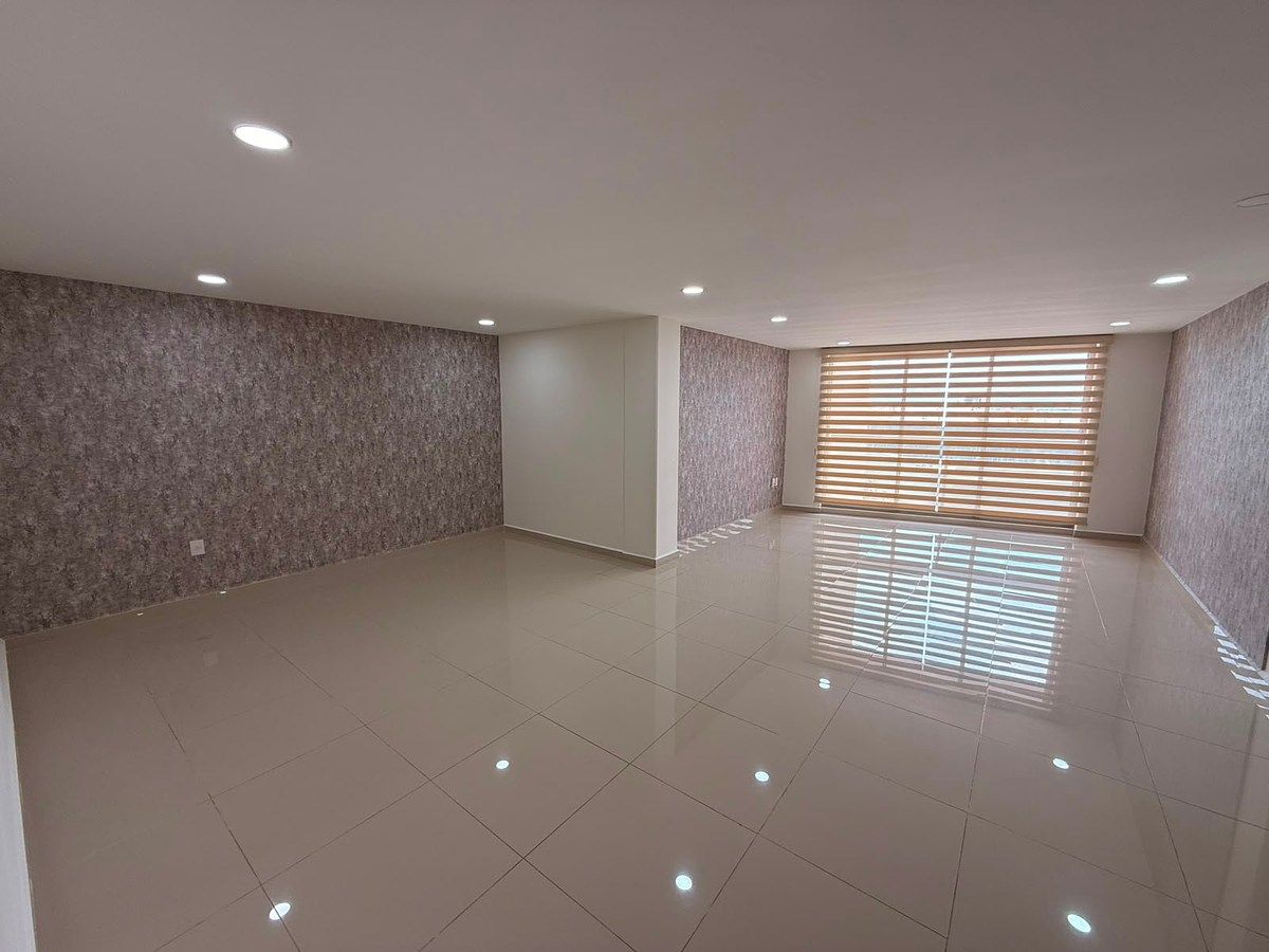 Sala-comedor, foto 1 de 11