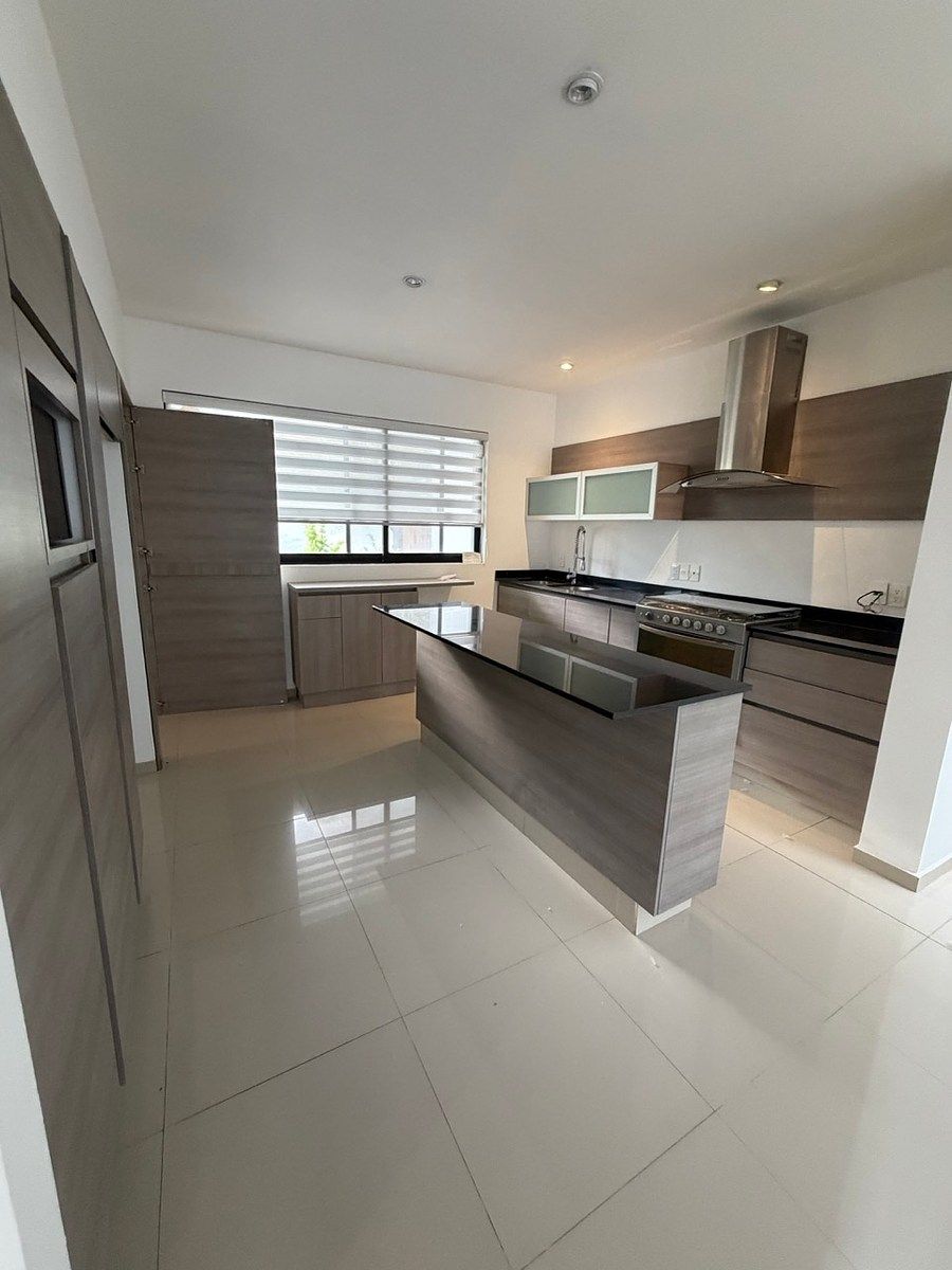 Casa en Valle Imperial, Zapopan, foto 10 de 44