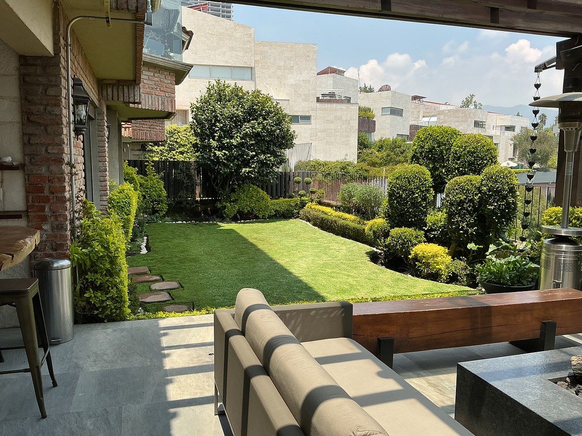 House in Gated Community in Lomas Country Club, Huixquilucan, photo 3 of 34