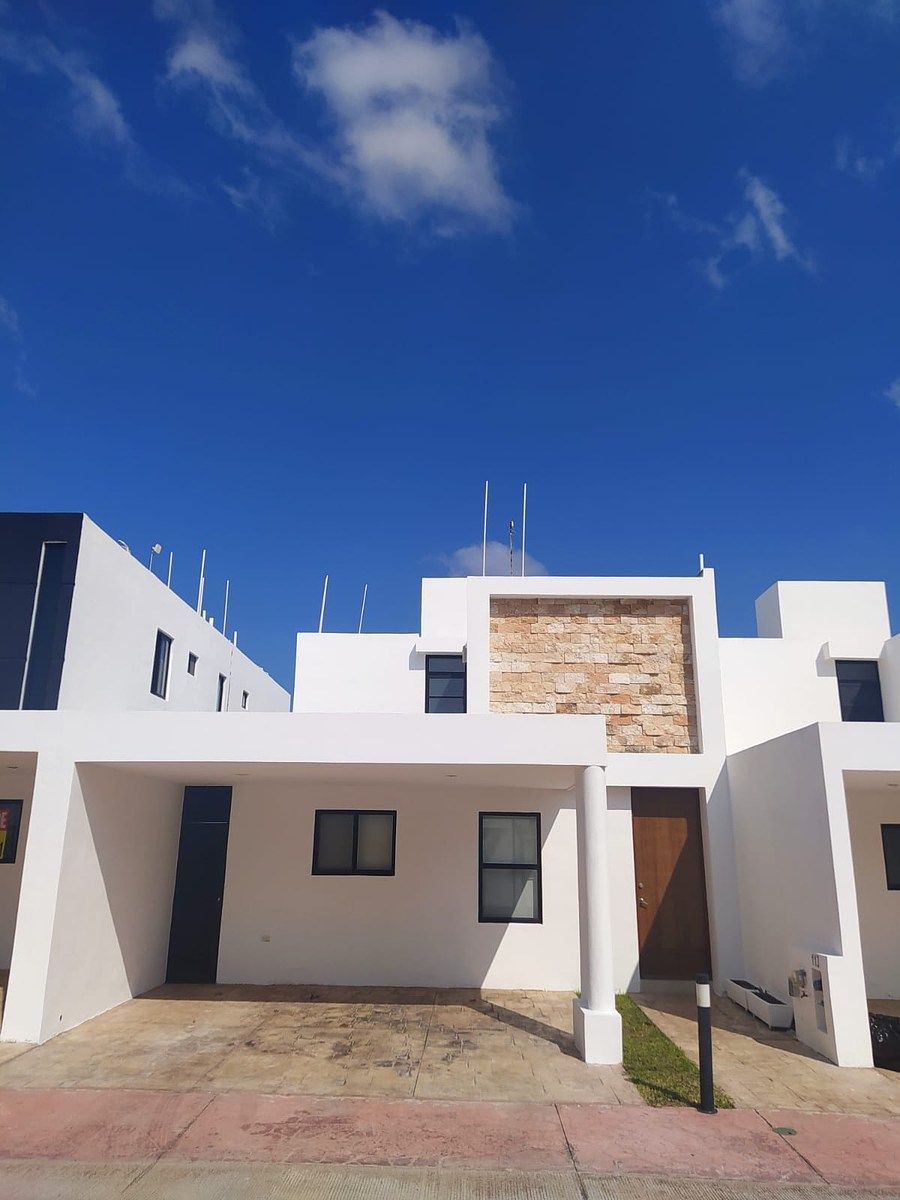 Casa para ALUGUEL na Privada Fontana em Santa Gertrudis Copó., foto 1 de 15