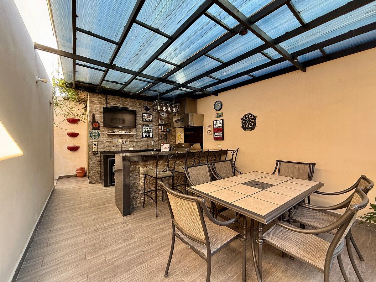 House in Granadas de Laderas, Monterrey, photo 9 of 22